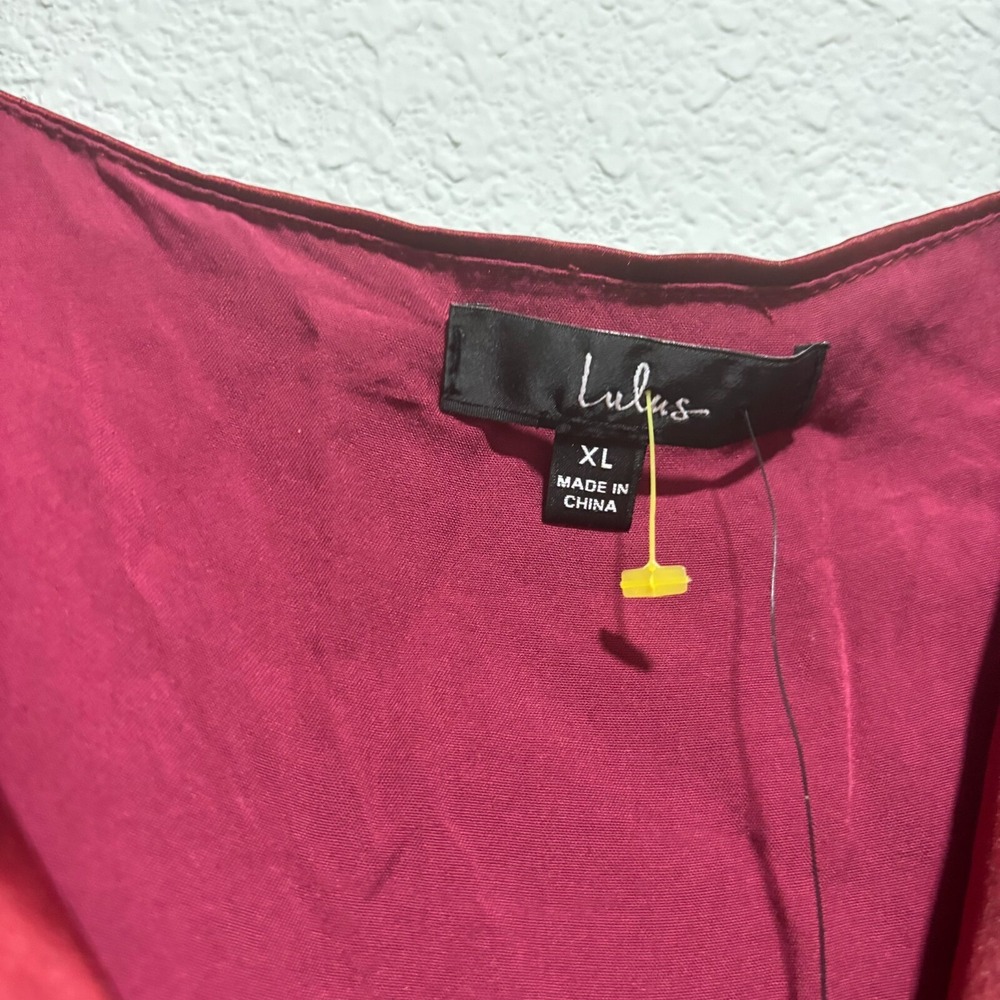 NWT Lulu's Life's Women's Ruffled Wrap Dress A Cabaret Burgundy Satin X-Large - Picture 4 of 11